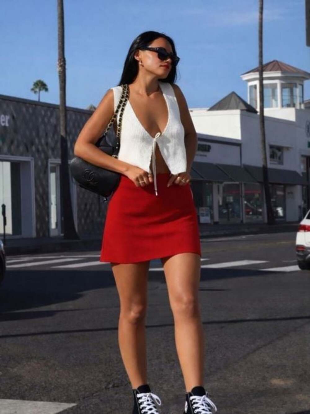 Red Belted Mini - Picture 2 of 5